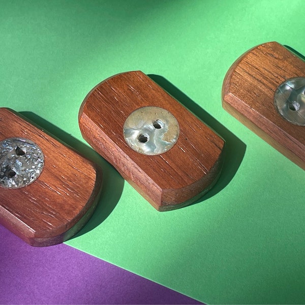3 boutons oblongs en bois avec incrustation d'ormeau, 1,5 po. Gros boutons en bois avec incrustation de coquillage boutons de pull, boutons uniques et insolites