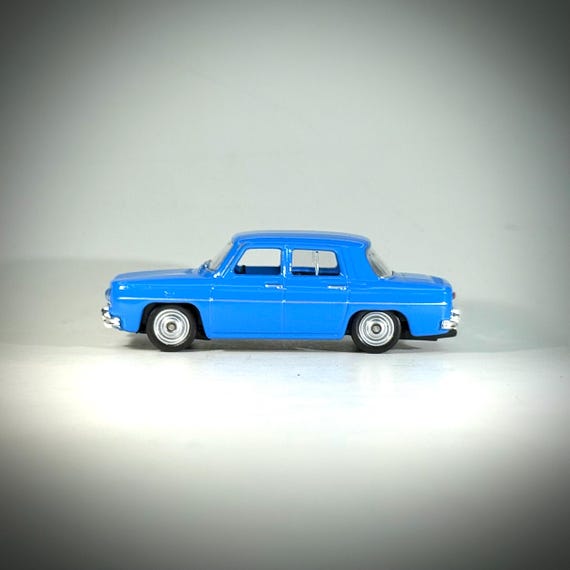 Solido 1/18 – Renault 8 Gordini Bleue – Miniature Voiture – Occasion TB État