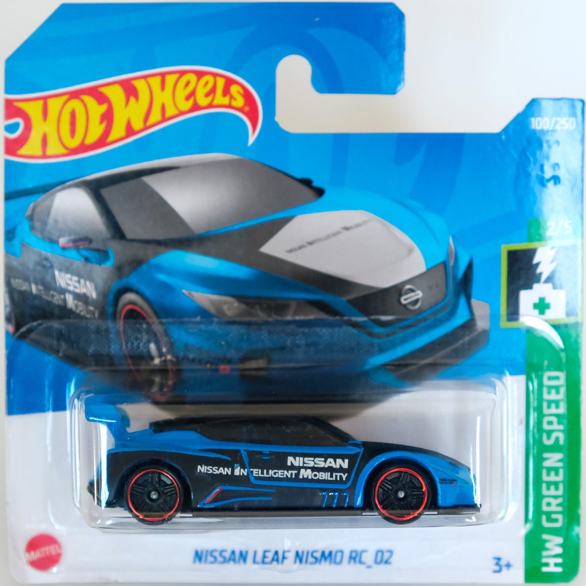 Hot Wheels Nissan Leaf Nismo RC_02 (B) - Electric Racing Precision