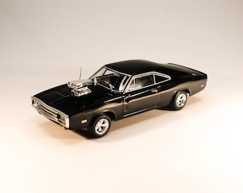 Velozes e Furiosos Dodge Charger R/T 1970 - Modelo Fundido 1:43