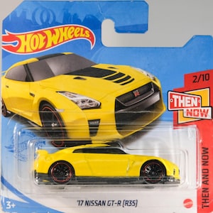 ホットウィール &#39;17 日産 GT-R (R35) - 当時と現在