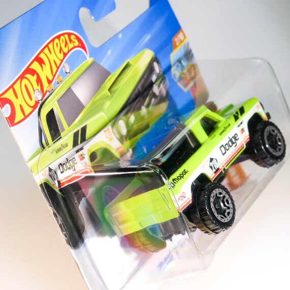ホットウィール '70 ダッジ パワーワゴン - HW ダート - Etsy 日本