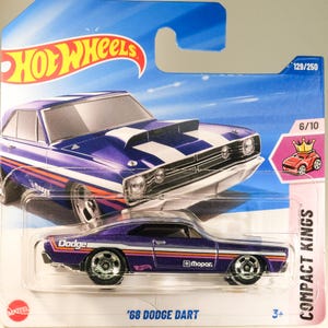 Hot Wheels &#39;68 Dodge Dart - Compact Kings