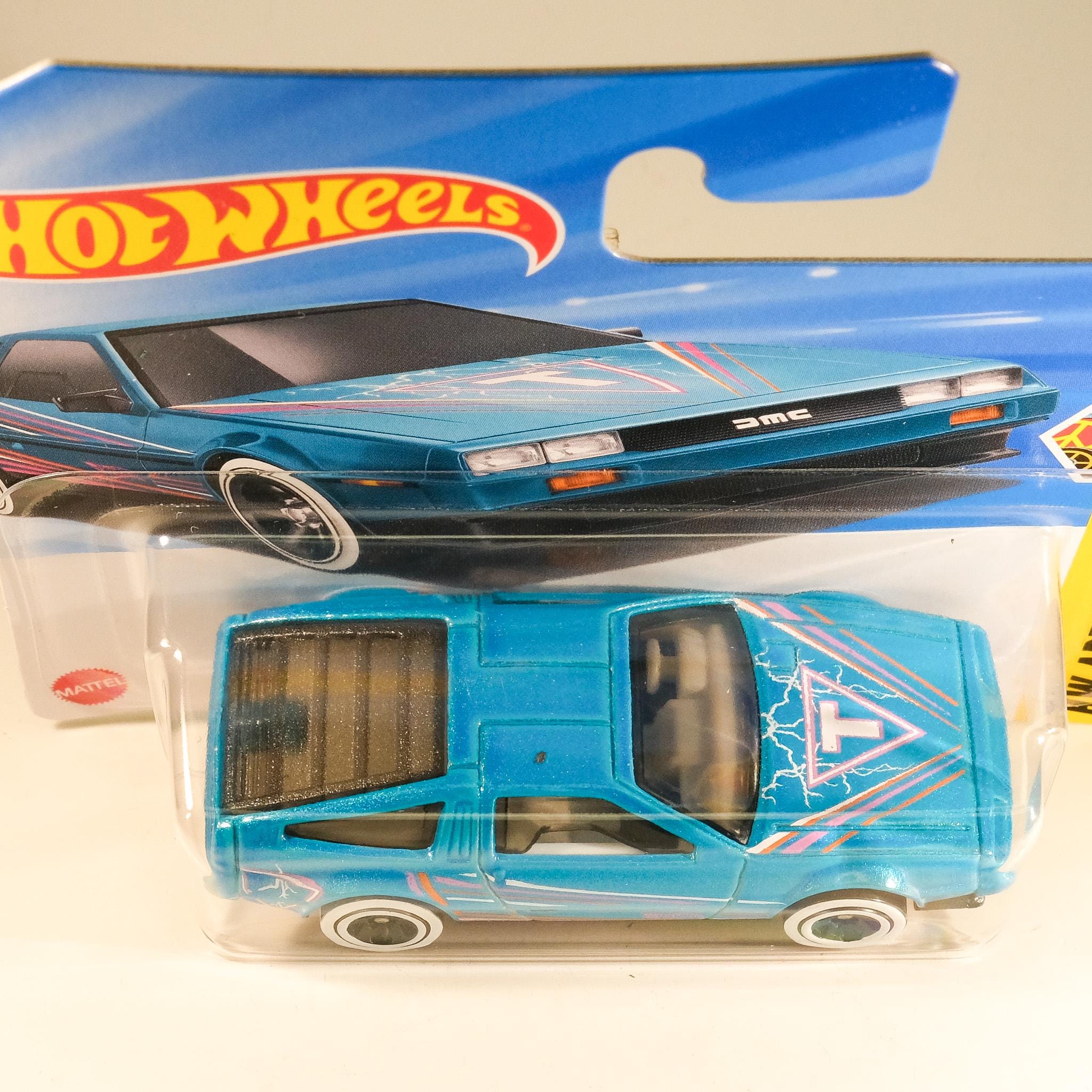 ホットウィール DMC デロリアン - HW アートカー - Etsy 日本