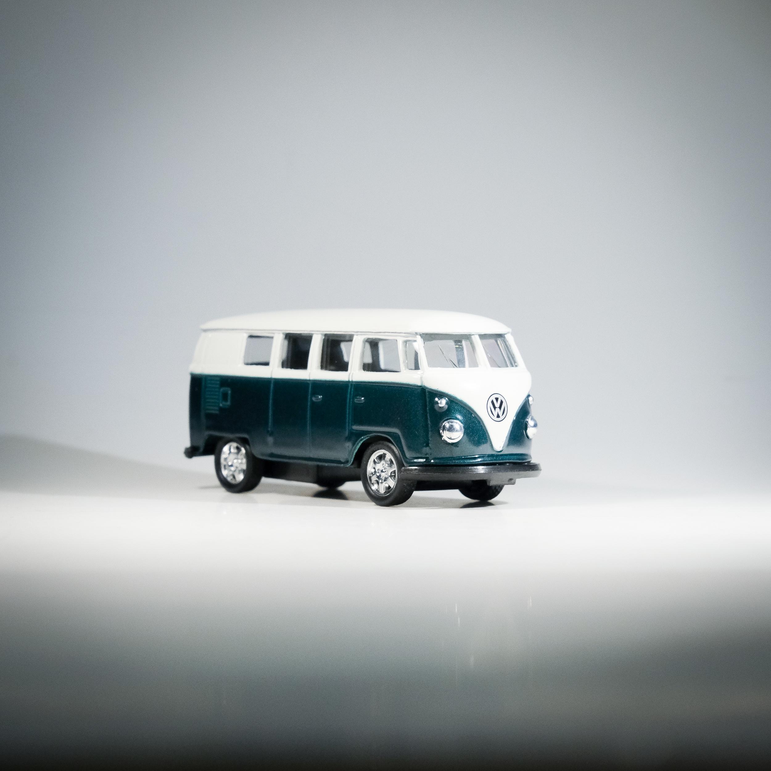 Volkswagen T1 Bus Diecast Model 1:60 - Etsy