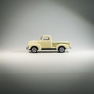 1953年式 シボレー 3100 ピックアップトラック ダイキャストモデル 1:60