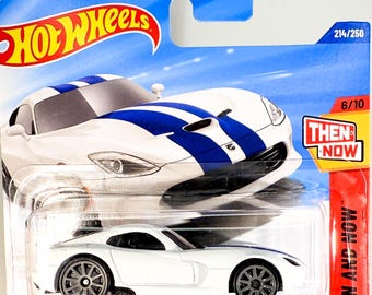 Hot Wheels ミニカー 4台セット 2013年 新品 ホットウィール il_340x270.7102897858_7zhh.jpg