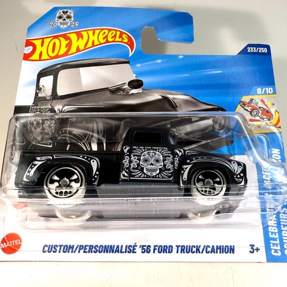 新フォードトラック カタログ レア アメリカンピックアップの代表的1台！「フォードF-250 カスタムキャブ