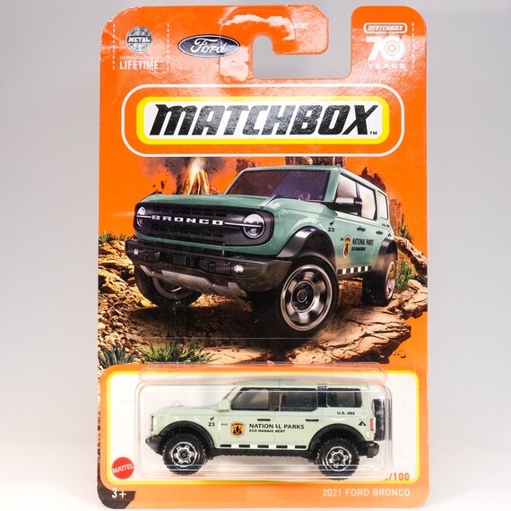 thumbnail image 2 of 1:64 Scale For Ford Bronco Convertible Off-Road SUV Die-Cast 2 of 12