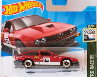 Hot Wheels Alfa Romeo GTV6 3.0 - ¡Elegancia italiana en miniatura!