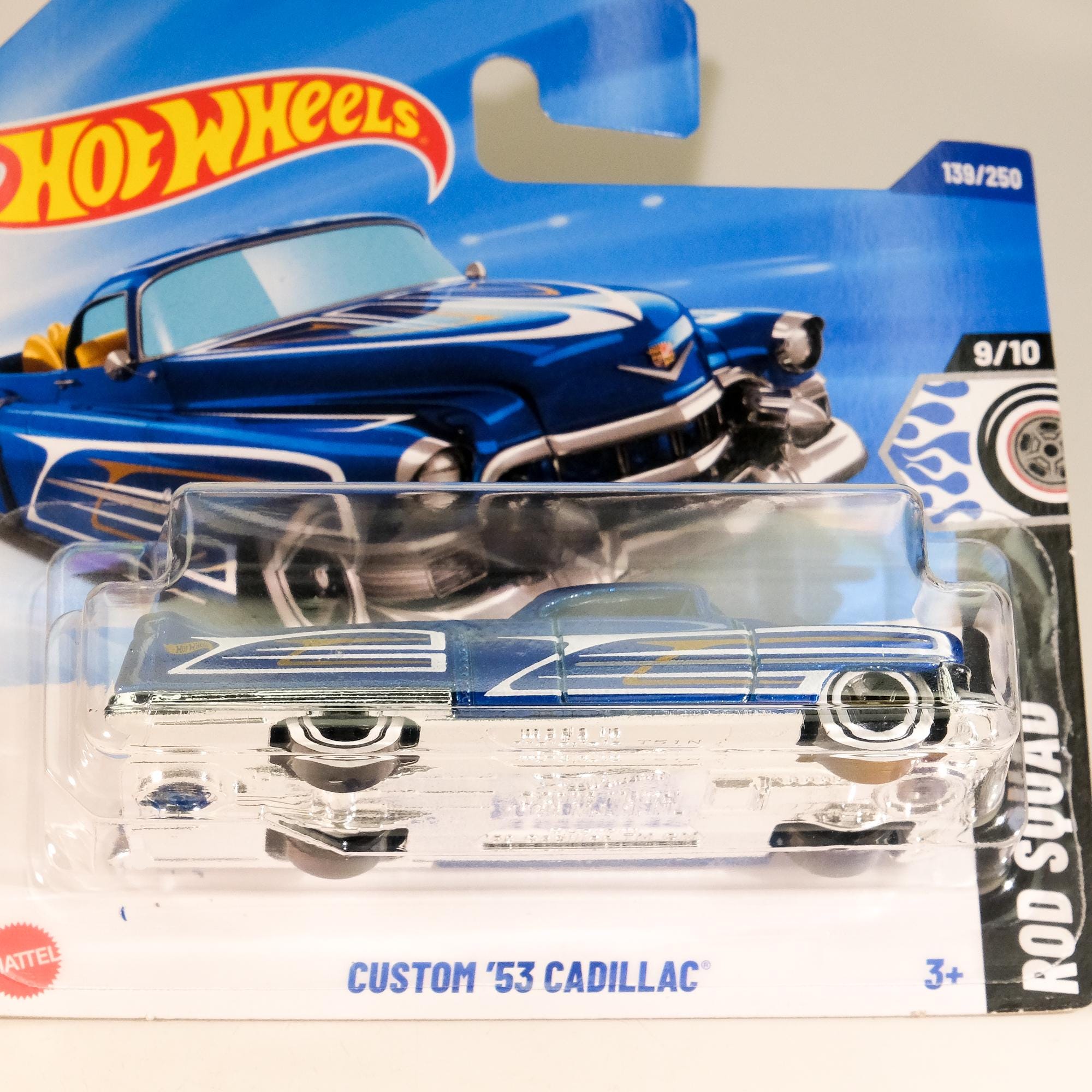ホットウィール　2009　ホリデイロッズ　カスタム　'53　キャデラック Amazon.com: Hot Wheels 2009 New Models Purple Custom 53 Cadillac 1