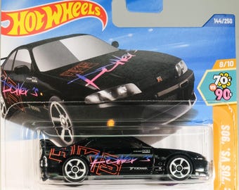 激レア未開封Hot Wheels STH R34 と R32 セット Amazon.co.jp: ホットウィール Skyline GT-R BNR32 & BNR34 2台