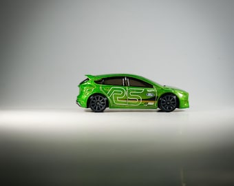 Pacchetto Hot Wheels X 5: Ford Escort, Focus E Sierra. Modelli In Scala 1:64, Nuovi In Scatola!