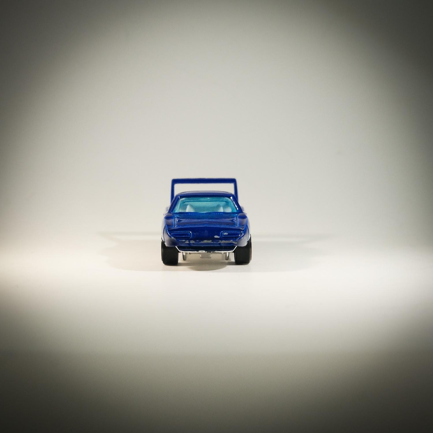 ホットウィール '70 プリムス スーパーバード - HW レースチーム 5