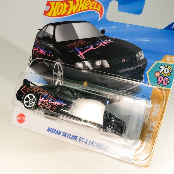 ミニカー Hot Wheels NISSAN SKYLINE GT-R (BCNR33) Hot Wheels Nissan Skyline GT-R BCNR33 - Godzilla White #96