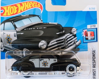 Hot Wheels Treasure Hunt '47 Chevy Fleetline - HW First Response