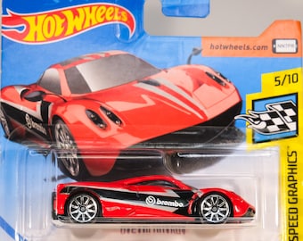 Hot Wheels Pagani Huayra Roadster (2017) White 1:64 Scale Diecast Car - HW Roadsters Series, Mint Condition