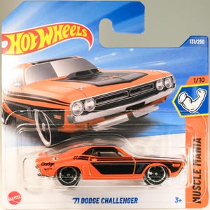 Hot Wheels &#39;71 Dodge Challenger - Mania Musculosa