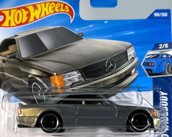 Hot wheels Boulevard Mercedes Benz 300 SEL 6.8 AMG-1/64 diecast