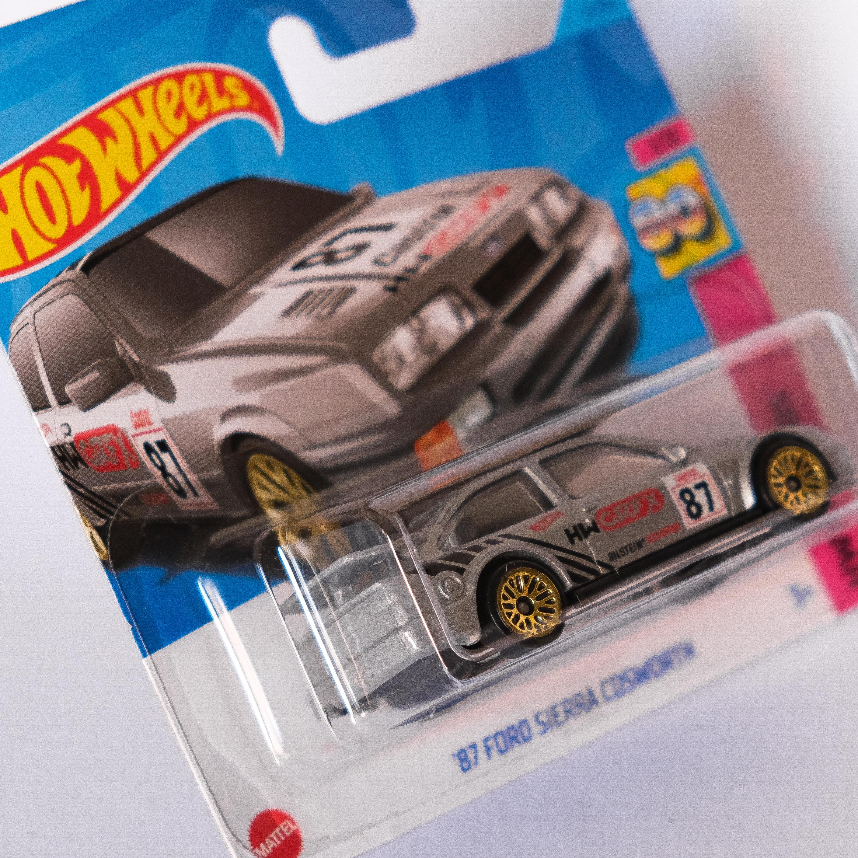 Hot Wheels '87 Ford Sierra Cosworth - HW the '80s - Etsy Canada