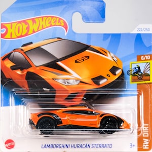 Hot Wheels Lamborghini Huracán Sterrato - HW Dirt