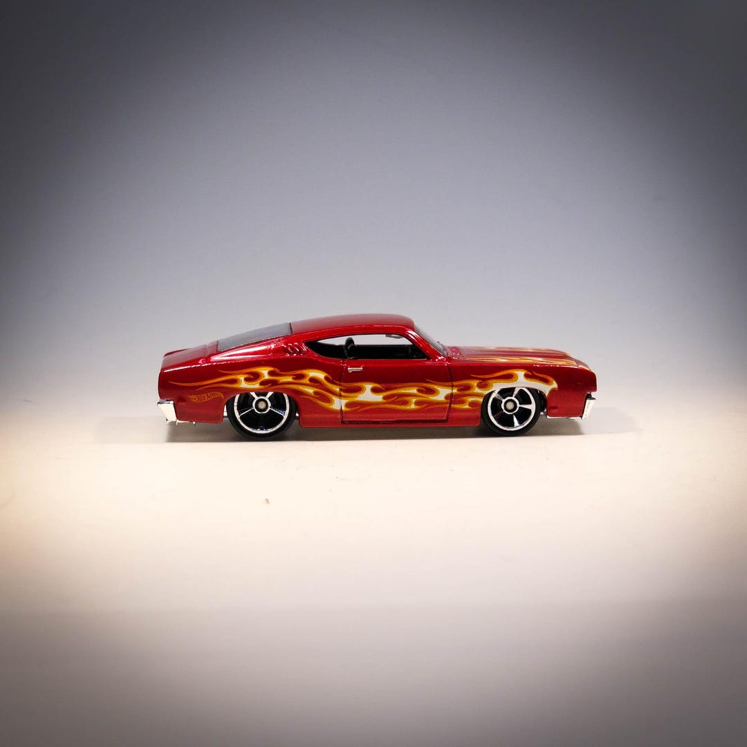 ビンテージ ホットウィール '69 フォード トリノ タラデガ - HW