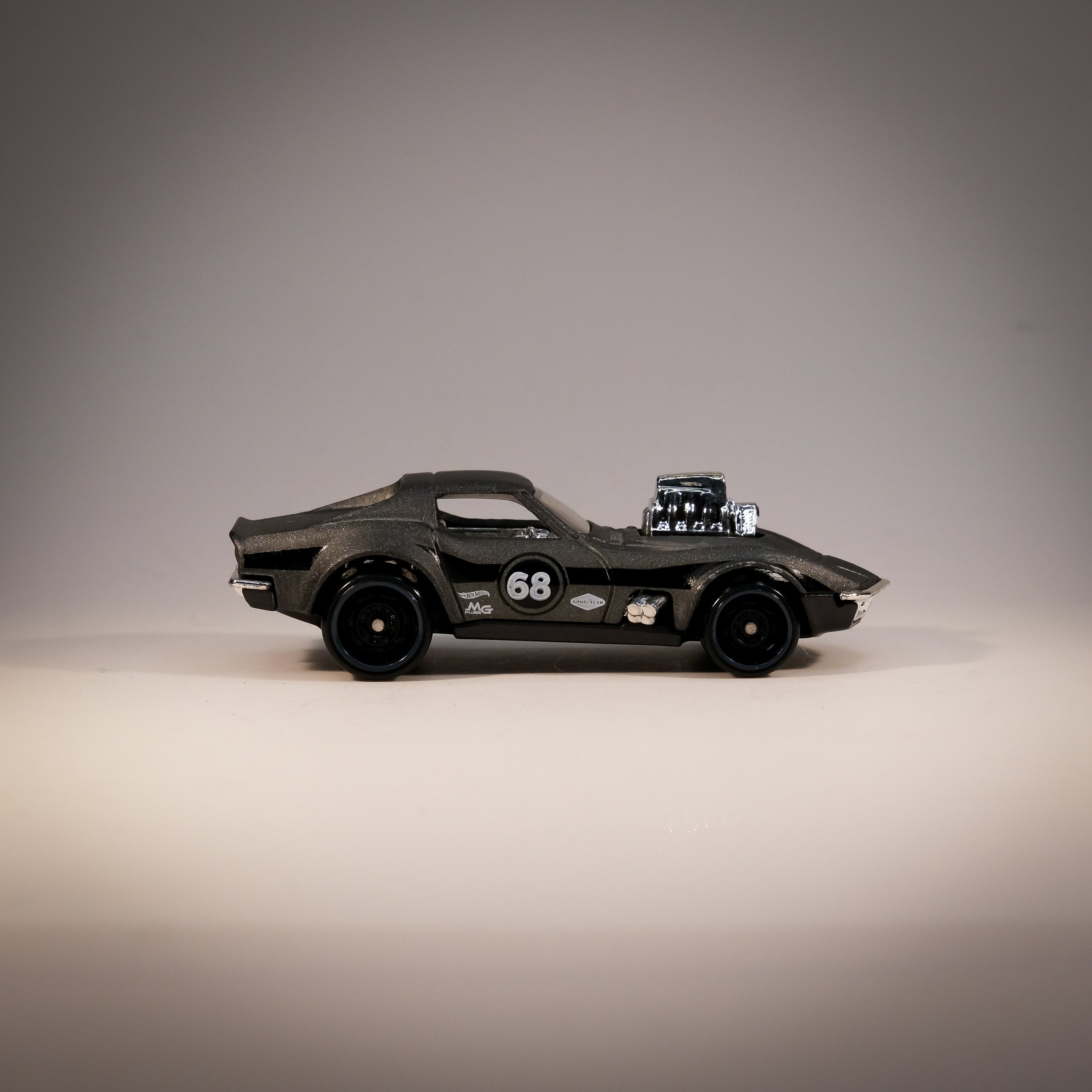 Hot Wheels Gas Monkey '68 Corvette - Nightburnerz 5‑pack - Etsy
