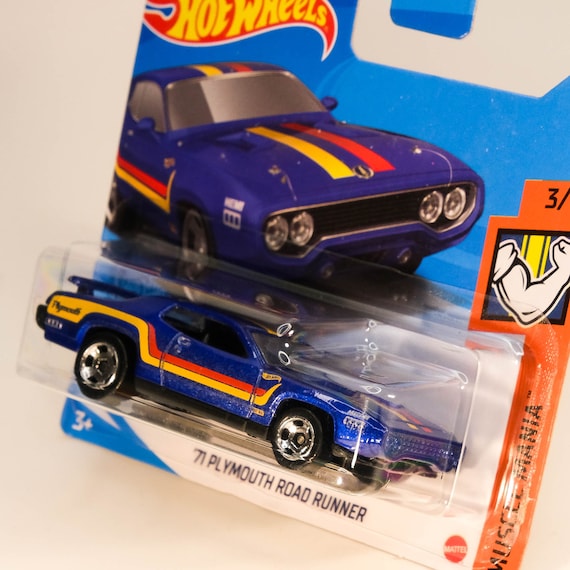 Hot Wheels '71 Plymouth Road Runner - Muscle Mania - Etsy