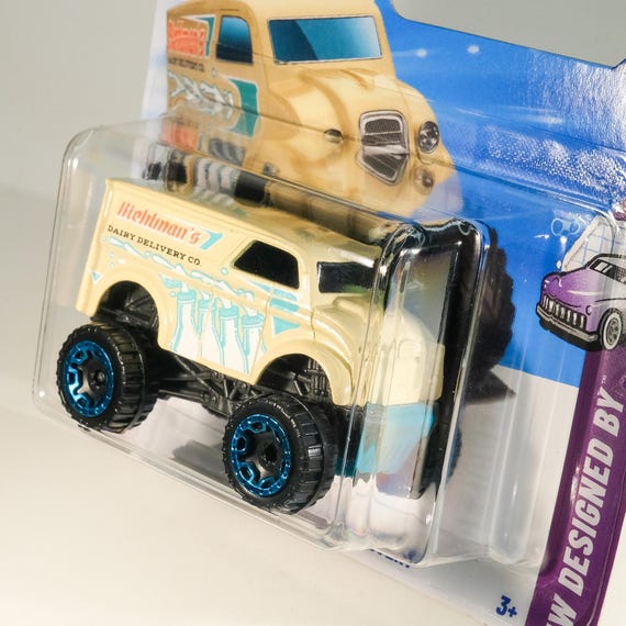 Hot Wheels Monster Dairy Delivery – HW Designed By, Diecast Truck