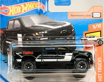 Hot Wheels Chevy Silverado Trail Boss LT '19 - HW Hot Trucks