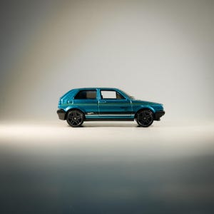 Hot Wheels Volkswagen Golf MK2 - Serie Volkswagen