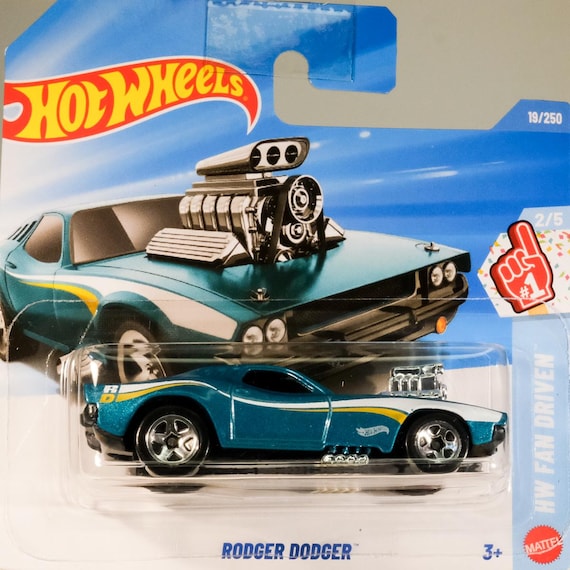 Hot Wheels Porsche 930、Rodger Dodger セット daniel arsham pairs with mattel for eroded rodger dodger and