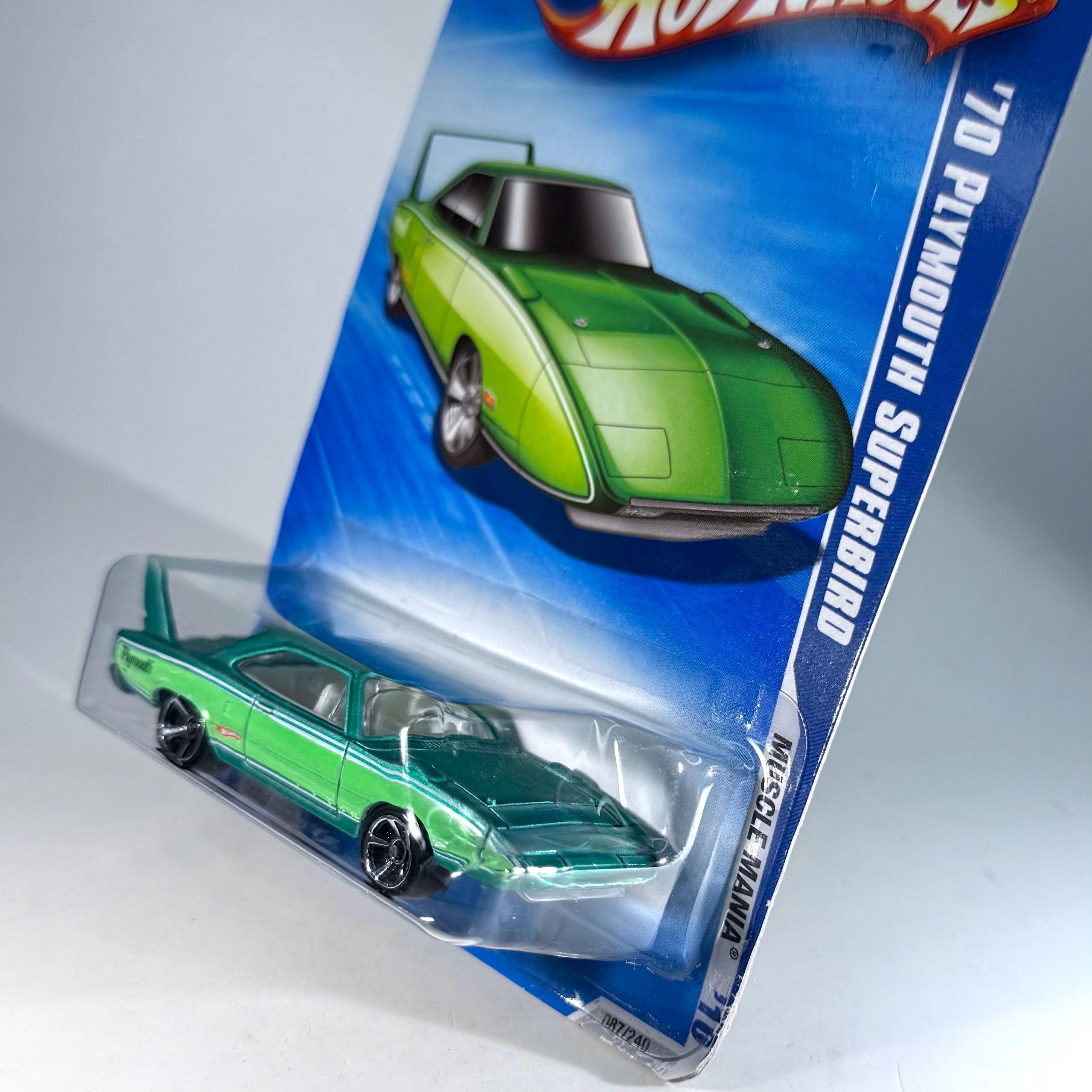 ホットウィール　ヴィンテージ　レーシング　プリムス　スーパーバード レビュー ホットウィール '70 プリマス スーパーバード : ミニカー沼