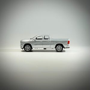 RAM 1500 Diecast Model 1:60 By Welly