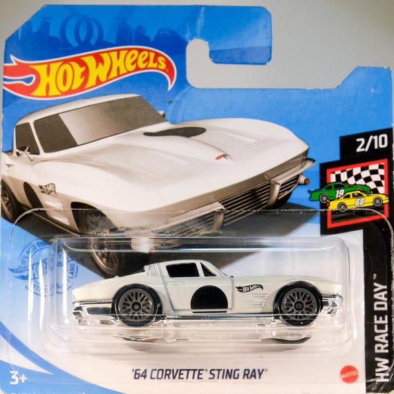 ホットウィール コルベット スティングレー ホットウィール '64 コルベット スティングレイ - ディア ダ コリーダ