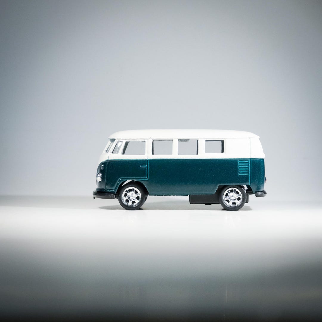 Volkswagen T1 Bus Diecast Model 1:60 - Etsy