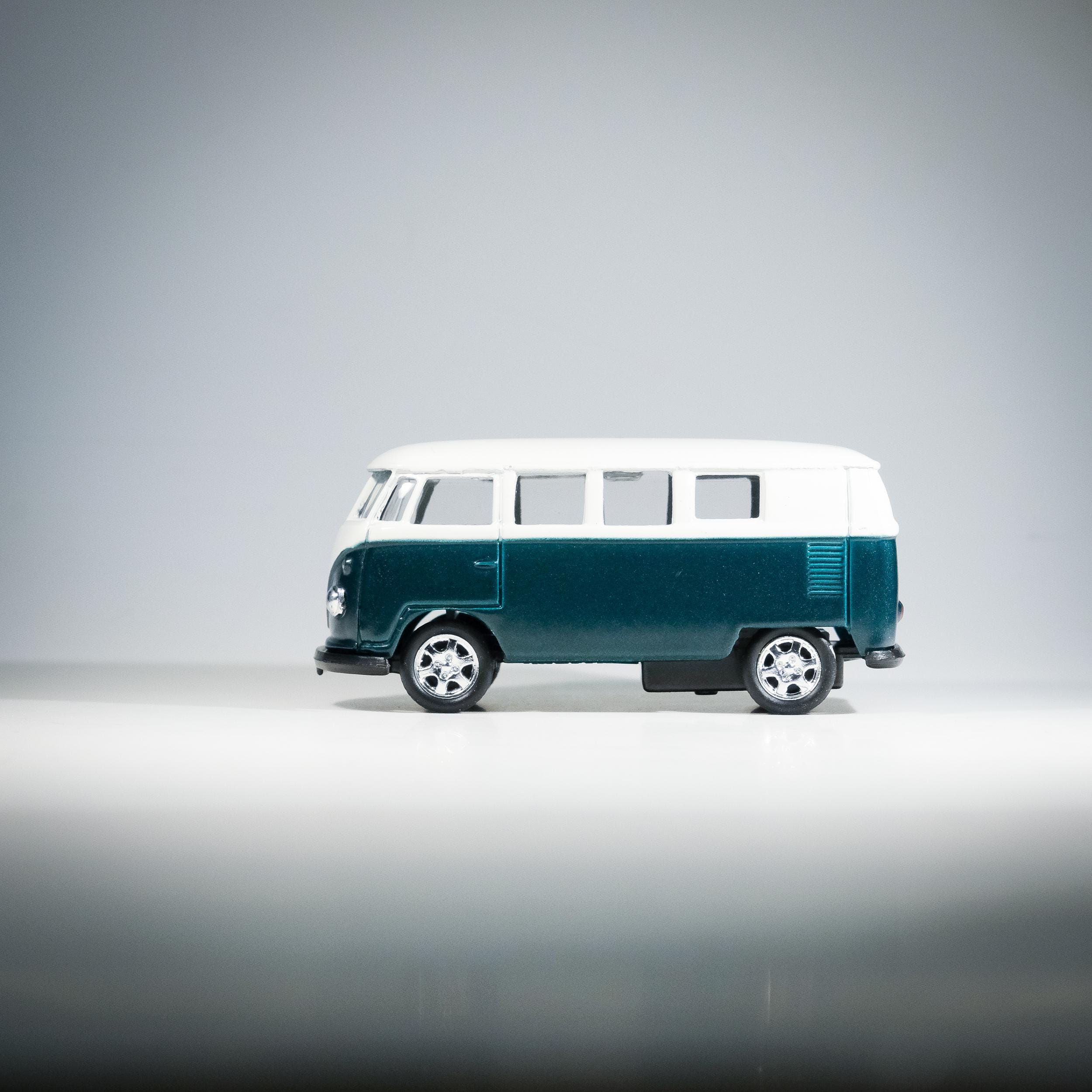 Volkswagen T1 Bus Diecast Model 1:60 - Etsy