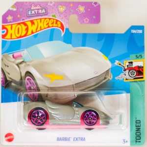 Hot Wheels Barbie Extra = Tonificada