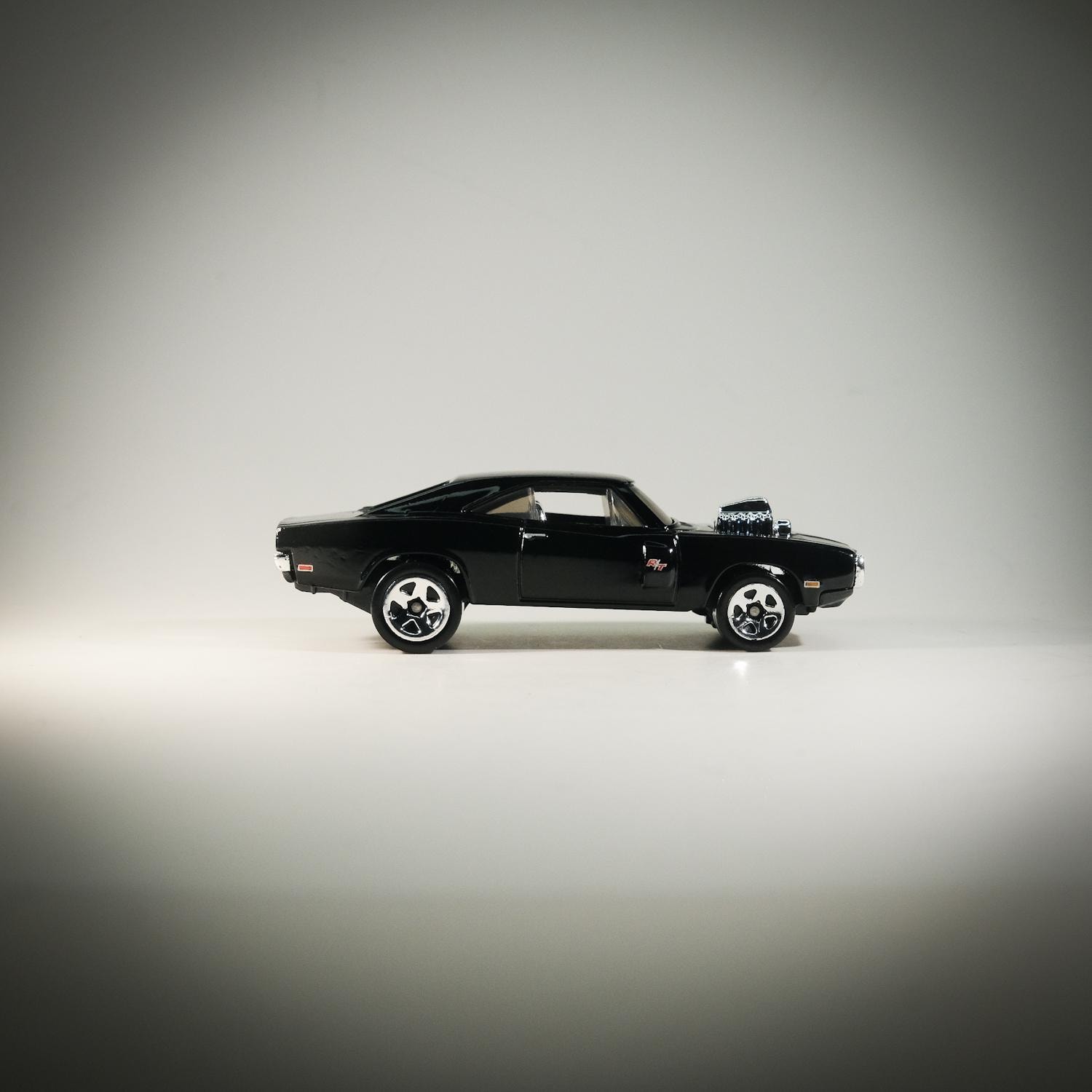 ホットウィール 70' ダッジ チャージャー R/T - Velozes e Furiosos