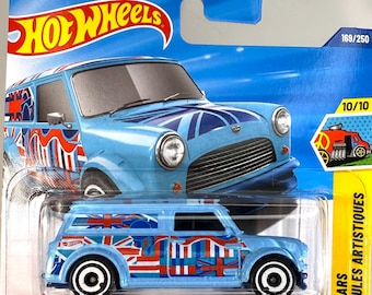 Hot Wheels '67 Austin Mini Van 1:64 Die-Cast - Orange 2/5 - View #9