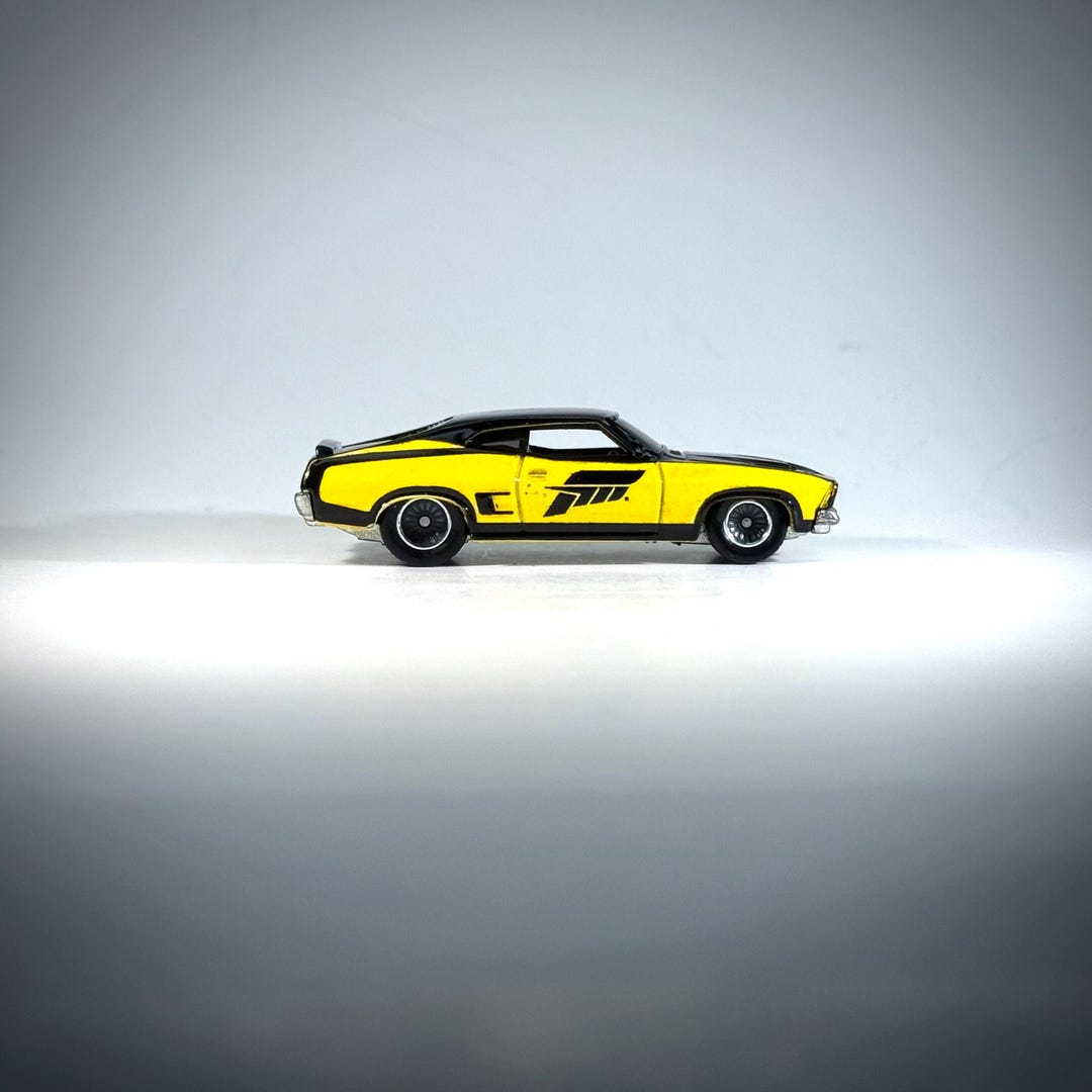 Hot Wheels Premium '73 Ford Falcon XB 2016 Hot Wheels