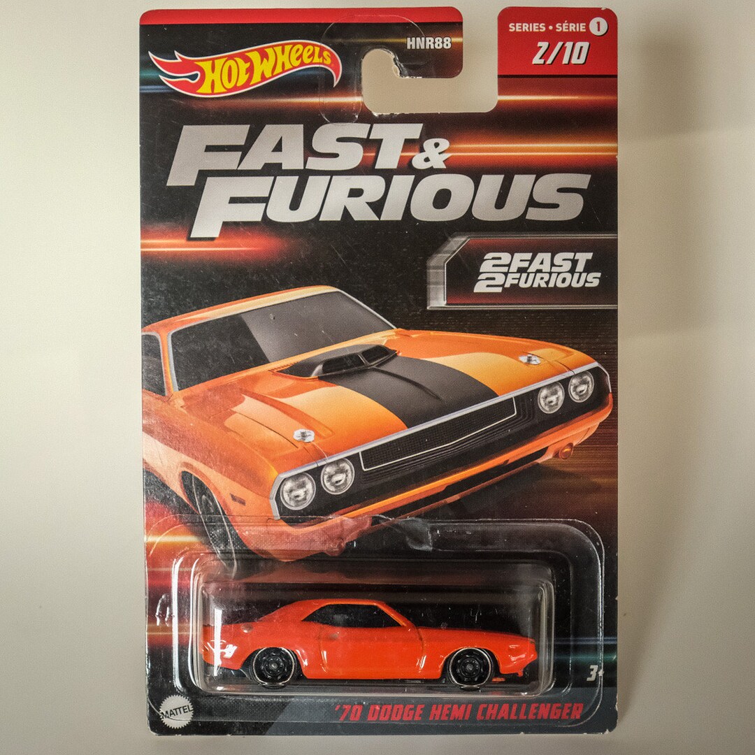 Amazon.com: マテル(MATTEL) Hot Wheels Boulevard - '70 Dodge