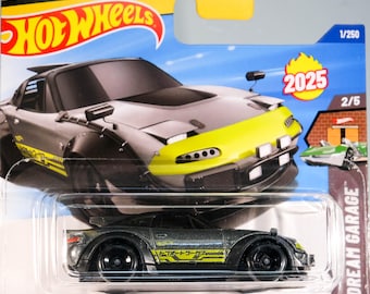 Hot Wheels Mazda MX-5 Miata - HW Dream Garage