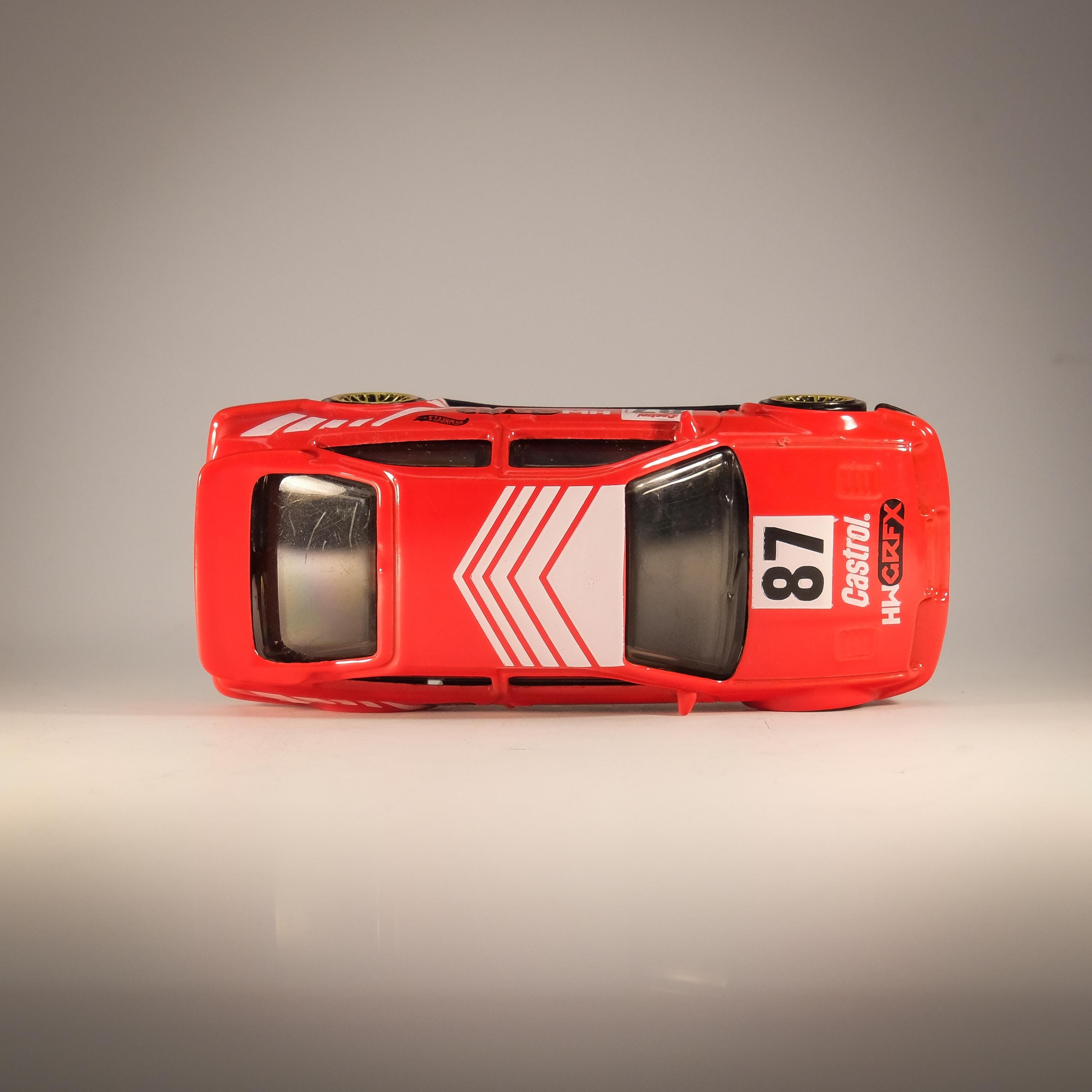 Hot Wheels ’87 Ford Sierra Cosworth – 1/10, Castrol/Bilstein, Kurzkarte (Mattel 2023)