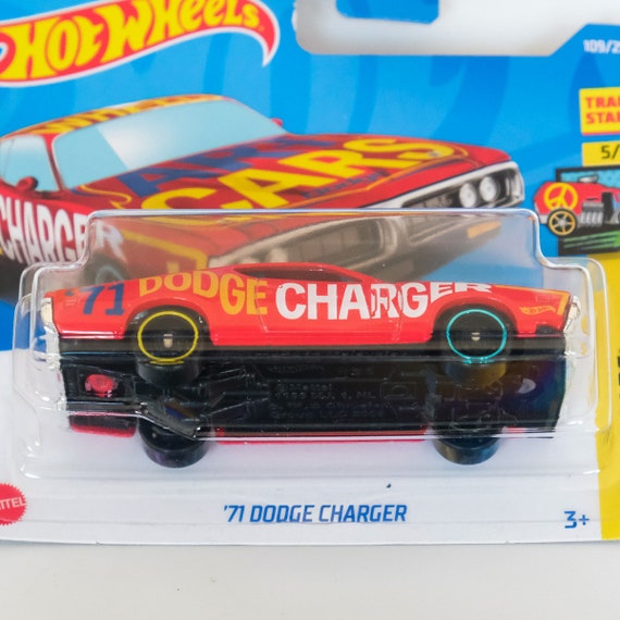 Hot Wheels Dodge Charger '71 - HW ART CARS - Etsy