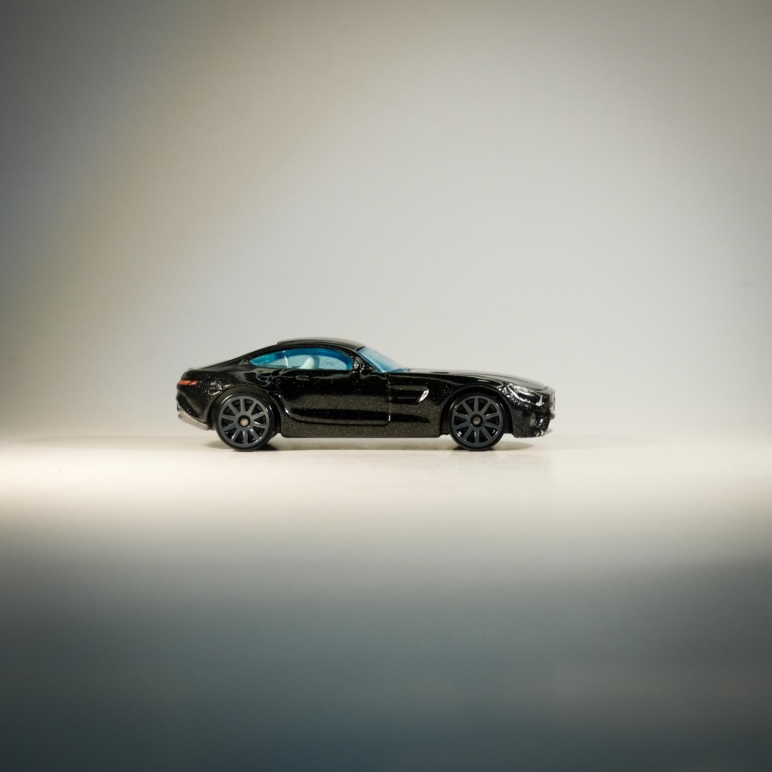 Hot Wheels '15 Mercedes-AMG GT - Nightburnerz