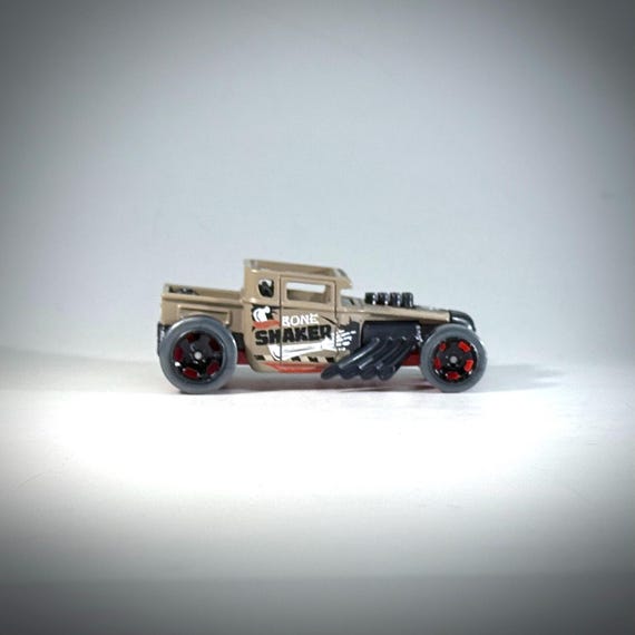 ホットウィール ボーンシェイカー - 2025 ミステリーモデル (シリーズ