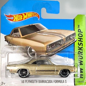 Hot Wheels &#39;68 Plymouth Barracuda Fórmula S - HW Workshop: Muscle Mania