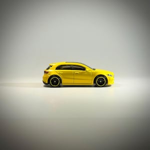 Hot Wheels &#39;19 Mercedes-Benz Classe A - HW Hatchbacks