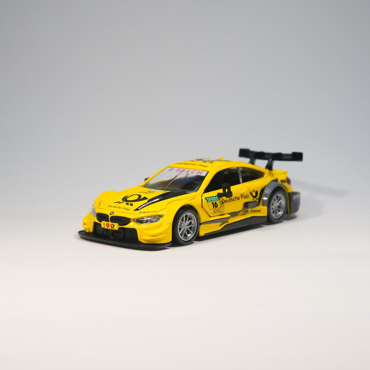 BMW M4 DTM ティモ・グロック - 1:43 レプリカ - Etsy 日本